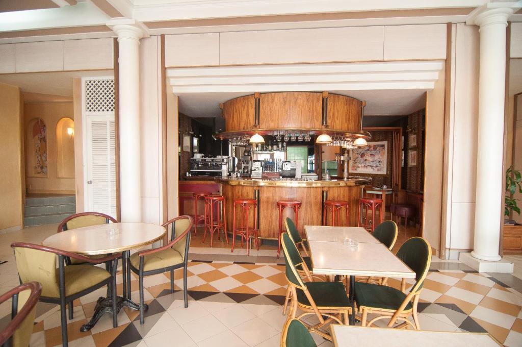 ホテルDe France アンタナナリボ エクステリア 写真